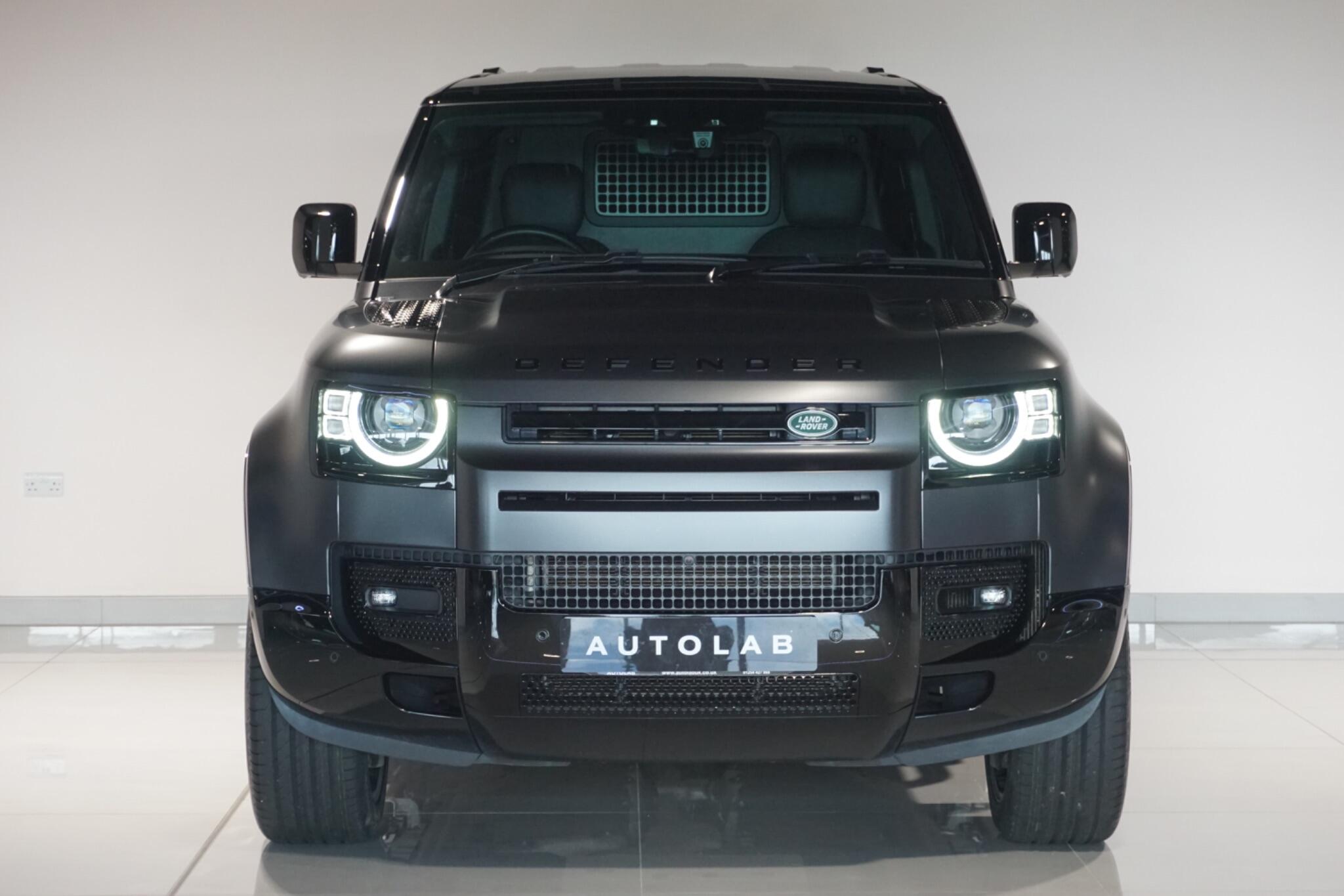 Land Rover Defender 110 3.0 D350 MHEV X-Dynamic HSE Hard Top SUV 5dr Diesel Auto 4WD MWB Euro 6 (s/s) (350 ps)